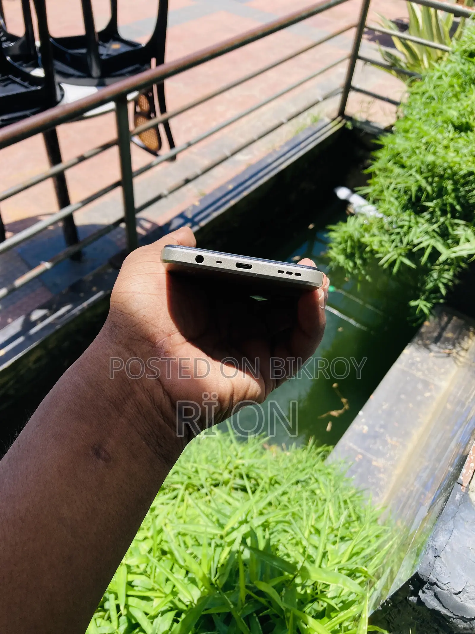 অপ্পো এ১৭কে ৬৪ জিবি গোল্ড