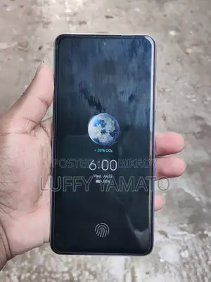 অপ্পো ফাইভিজি ২৫৬ জিবি