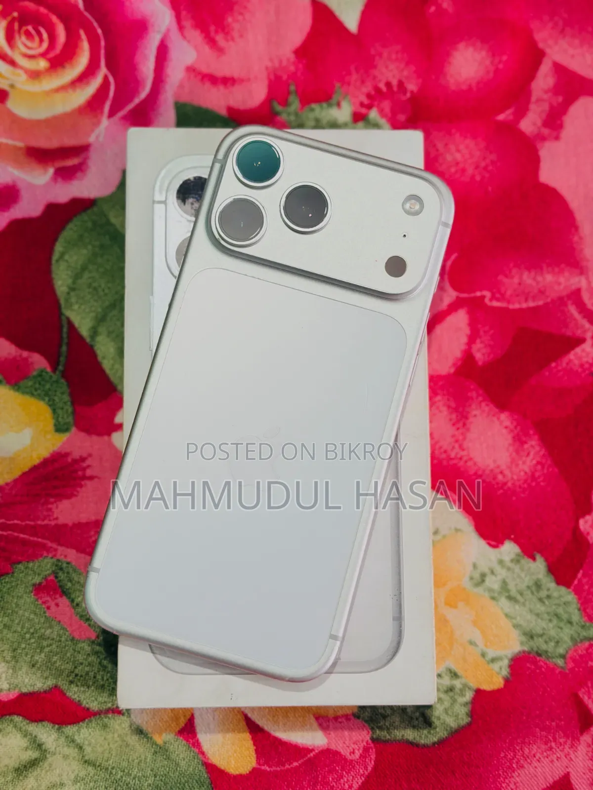 অ্যাপল আইফোন ১৭ প্রো ম্যাক্স ২৫৬ জিবি হোয়াইট