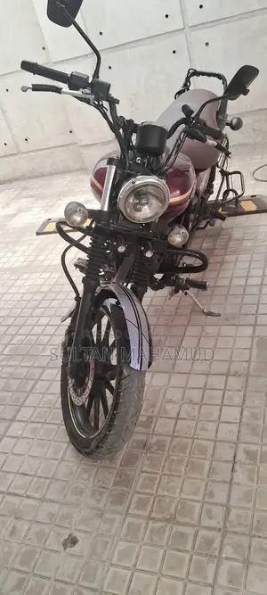 Bajaj Avenger 150 Street 2017 Red