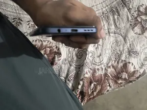 মটোরোলা মোটো জি৮৪ ৫জি ২৫৬ জিবি ব্লু