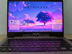 Laptop ASUS ZenBook UX310UQ 8GB Intel Core I5 SSD 256GB