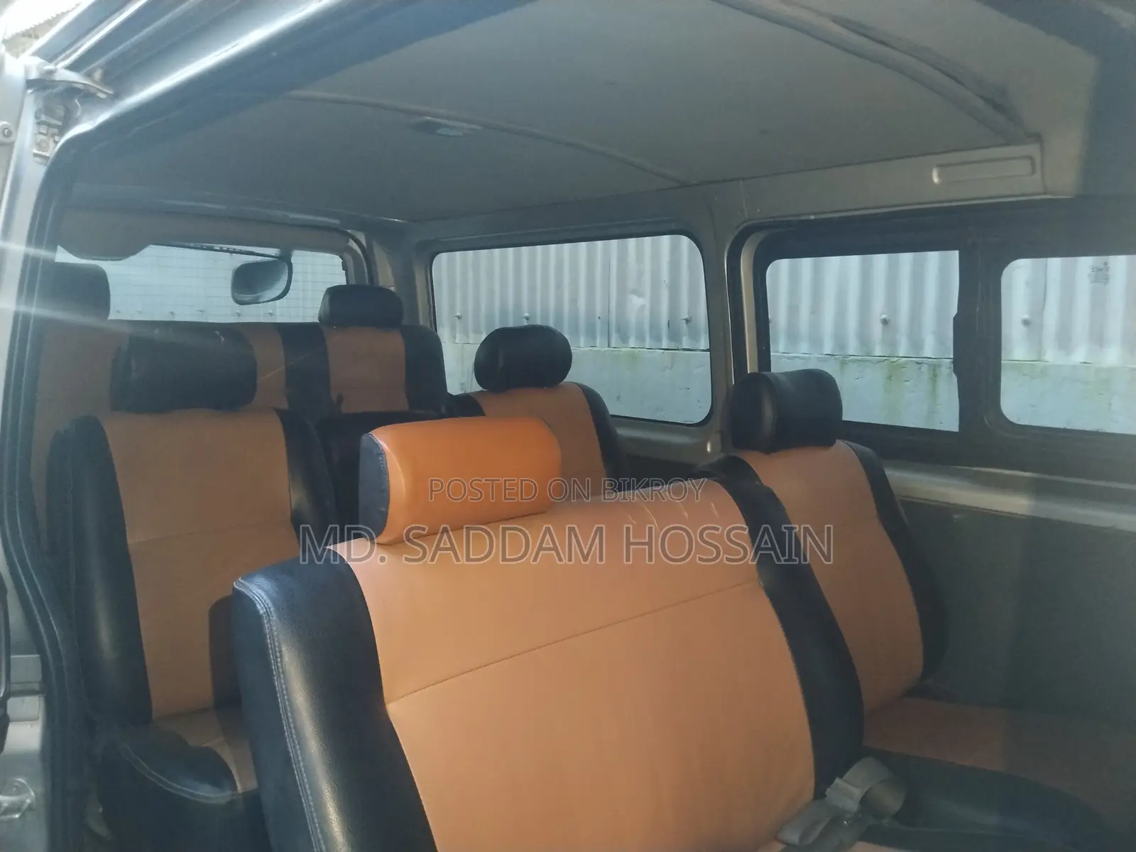 Toyota HiAce 2012 Silver