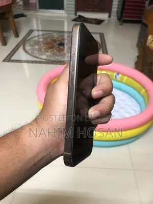 অ্যাপল আইফোন ১৬ প্রো ২৫৬ জিবি গোল্ড