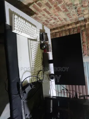 Desktop Computer MSI Model 24GB RAM Intel Core i5 SSD 500GB