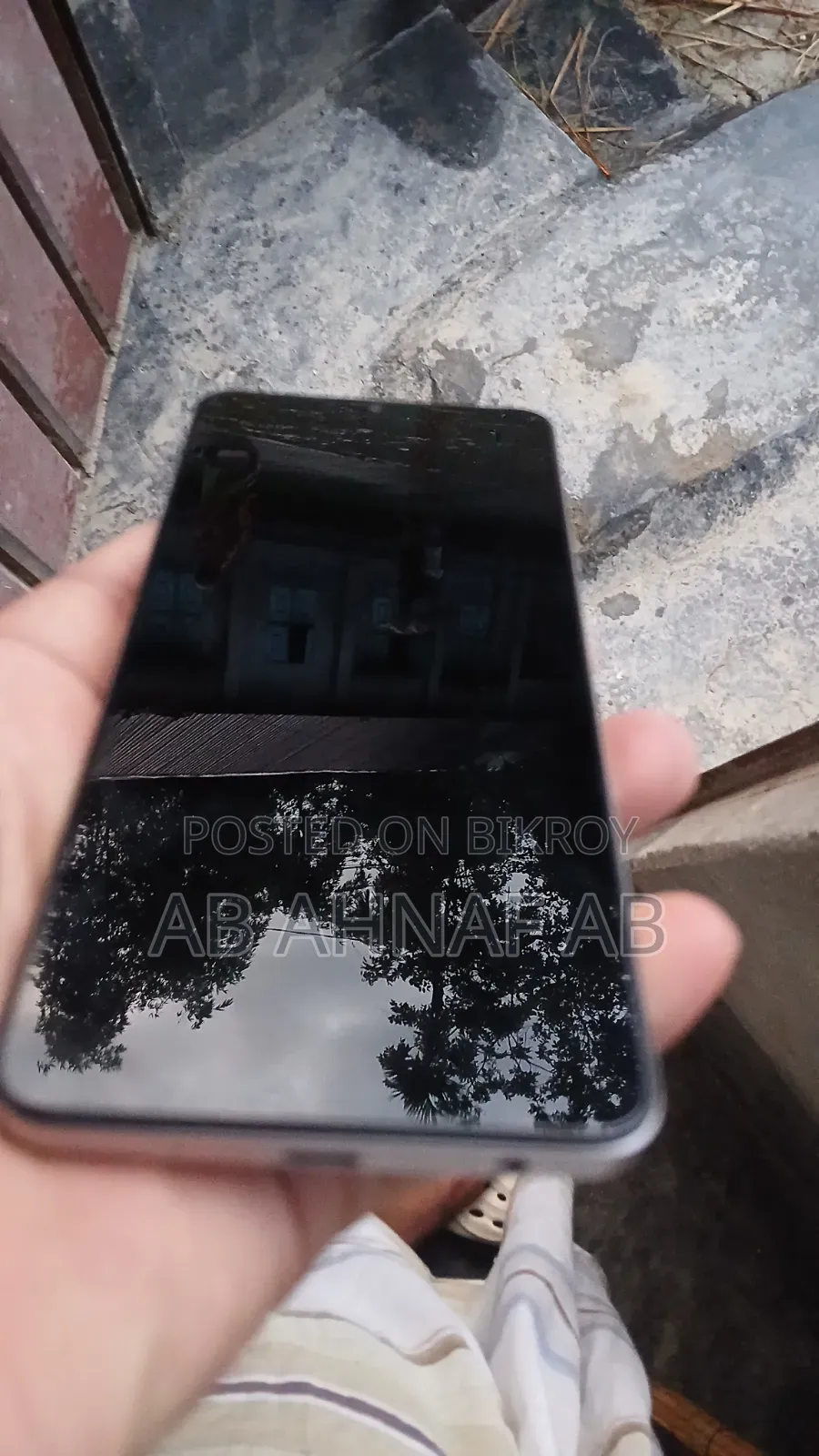ভিভো ওয়াই০৪ ৬৪ জিবি সিলভার