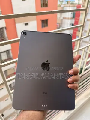 Apple iPad Pro 11 (2018) 64 GB Gray