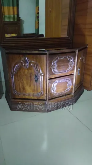 ড্রেসিং টেবিল- শিল কড়াই কাঠ