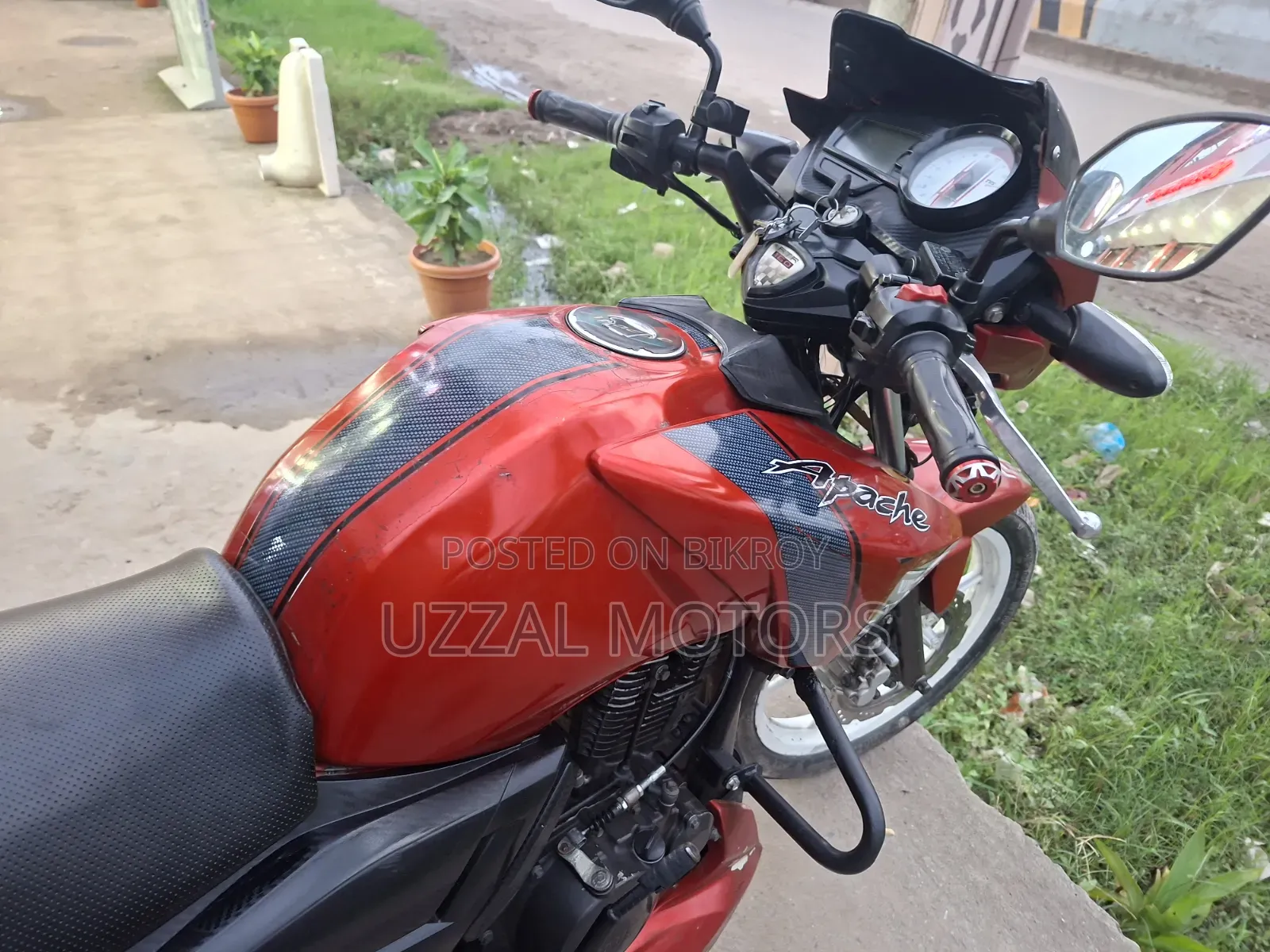 টিভিএস অ্যাপাচি আরটিআর ১৬০ টুভি ২০১৪ রেড