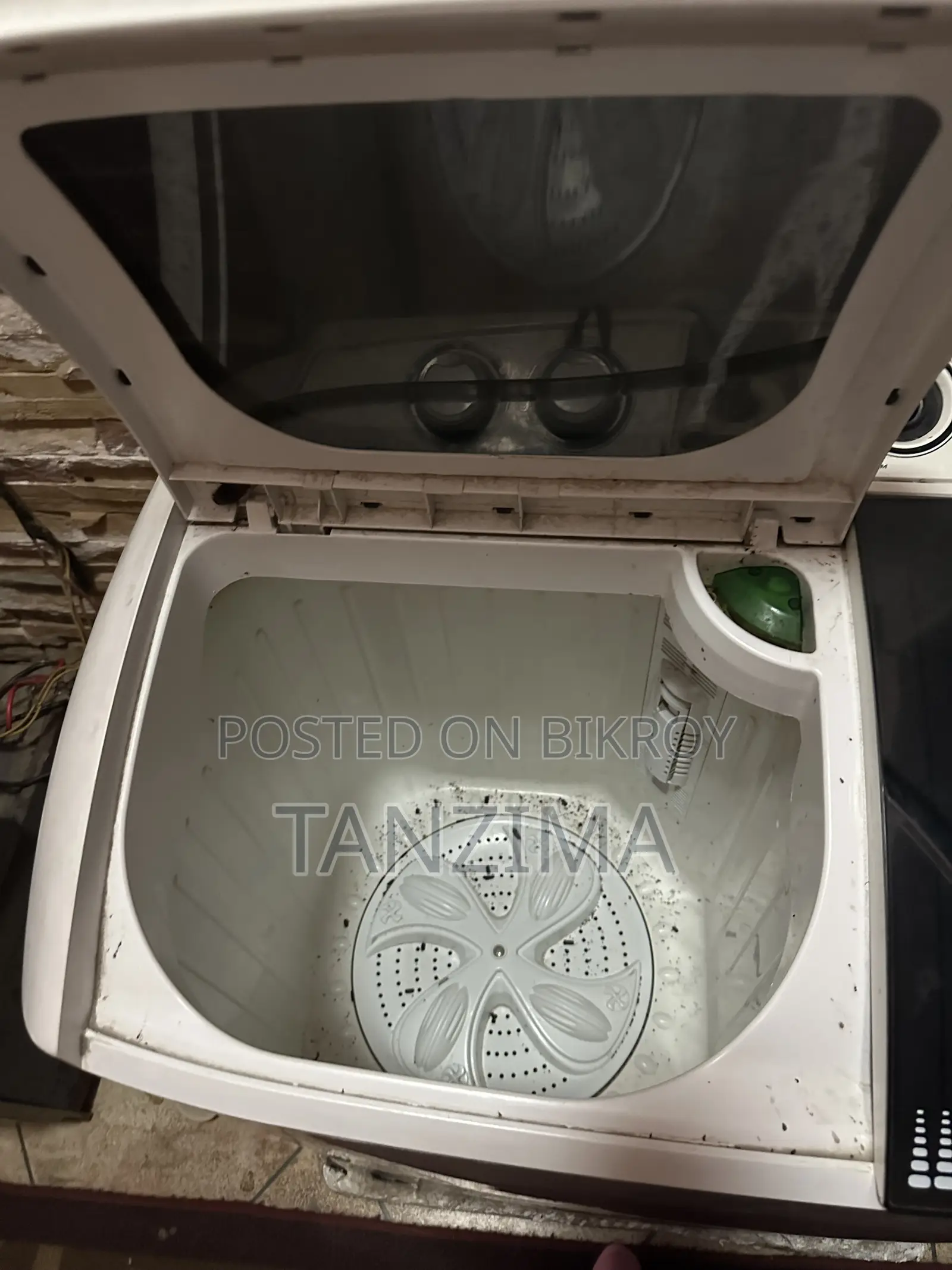 ম্যানুয়াল ওয়াশিং মেশিন