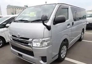 Toyota HiAce 2021 Silver