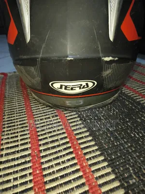 হেলমেট বিক্রয়ের জন্য