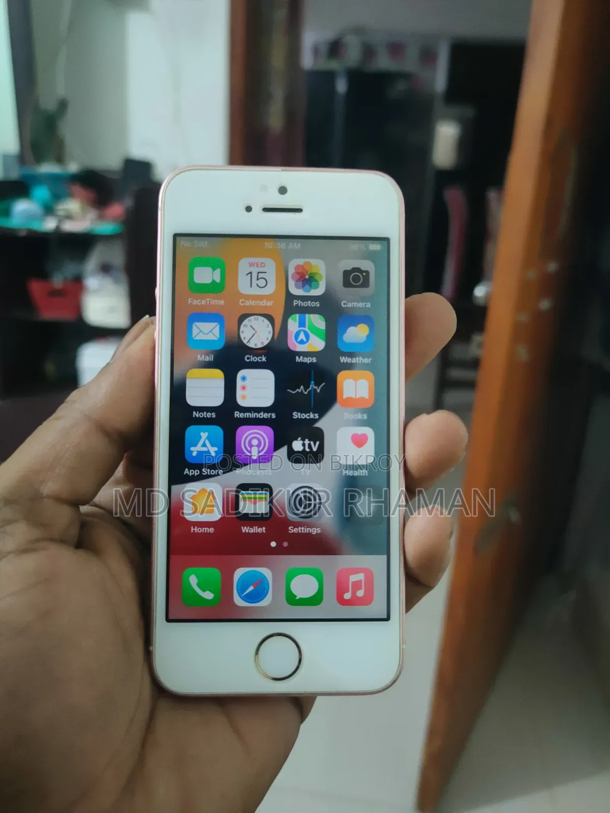 Apple iPhone SE 32 GB Purple