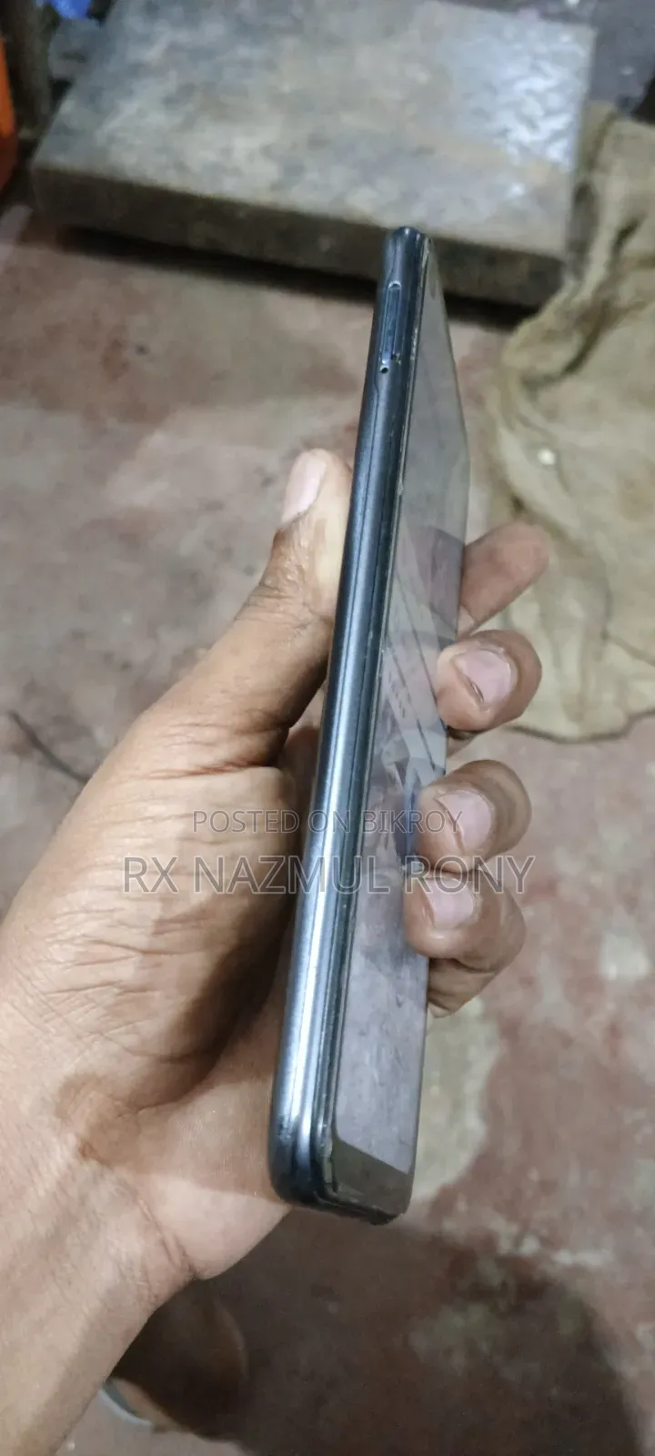 টেকনো স্পার্ক গো ১২৮ জিবি সিলভার