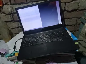 Laptop Dell Inspiron 15 4GB Intel Core i3 HDD 1TB