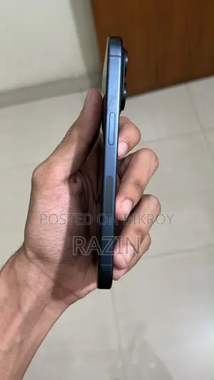 Apple iPhone 15 Pro 128 GB Blue