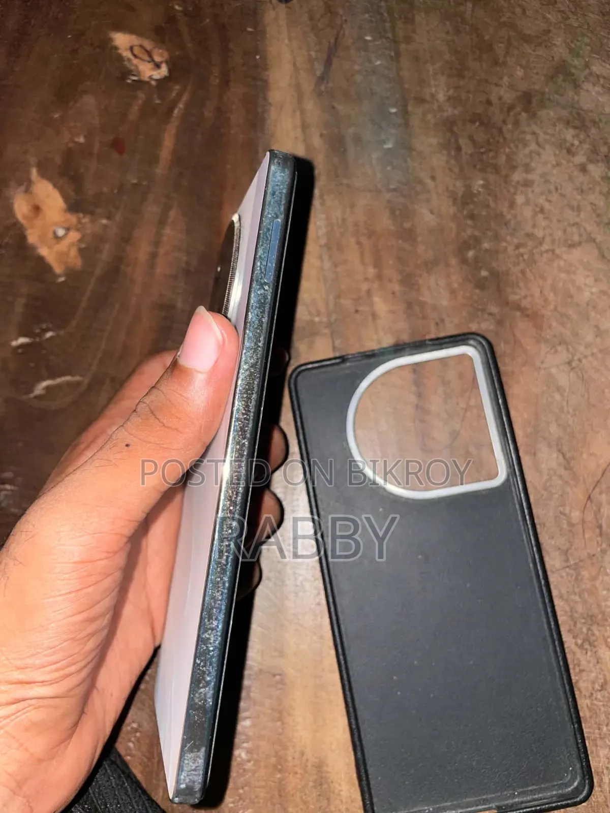 টেকনো ক্যামন ৩০ ২৫৬ জিবি হোয়াইট