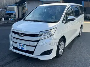 Toyota Noah 2021 White