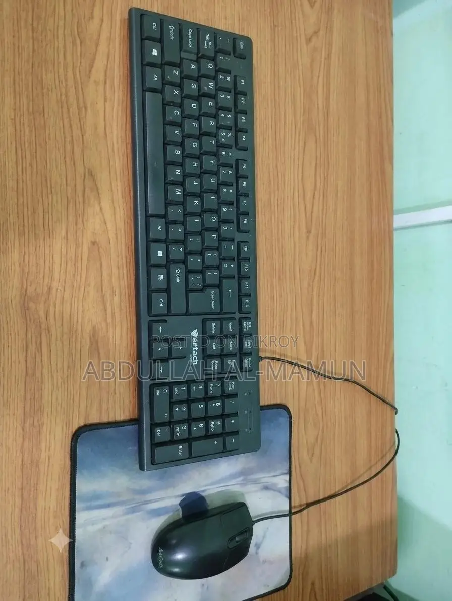 Desktop Computer Gigabyte 8GB Intel Core i5 HDD 500GB