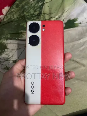 New iQOO 8 GB