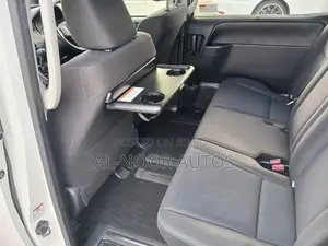 Toyota Noah 2021 White