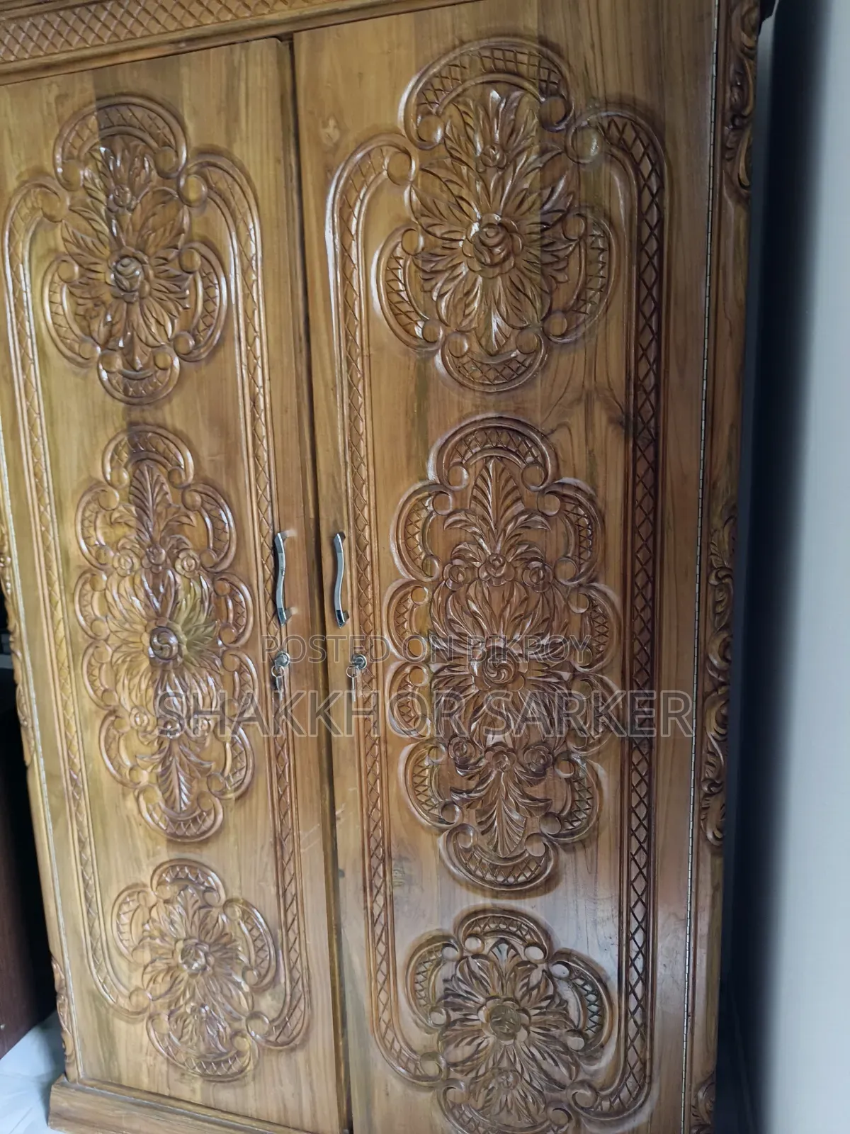 Sagun Wood Wardrobe Emergency Sell