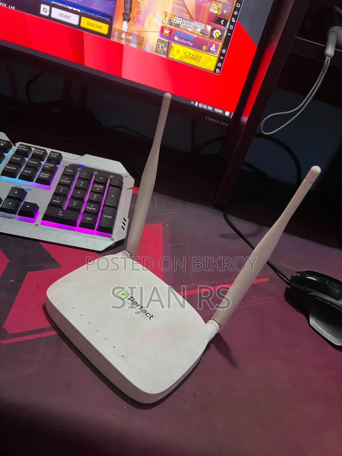 Both router and ONU will be sold.