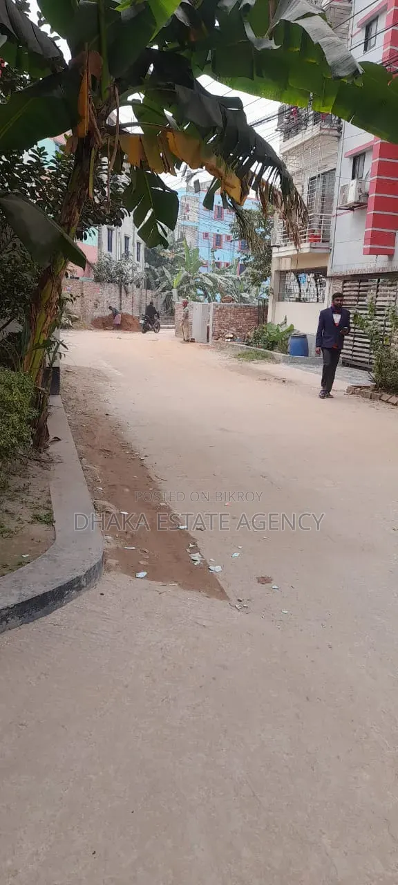 ব্লক-ডি, দক্ষিণমুখী ৫ কাঠা প্লট বিক্রি