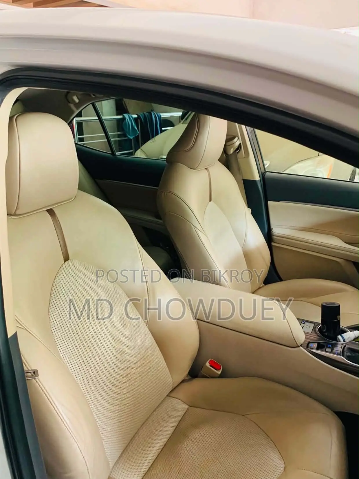 Toyota Camry 2017 White