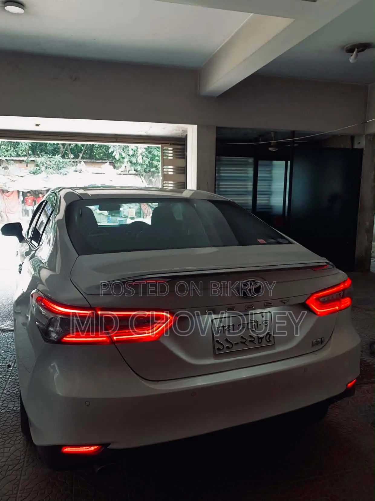Toyota Camry 2017 White