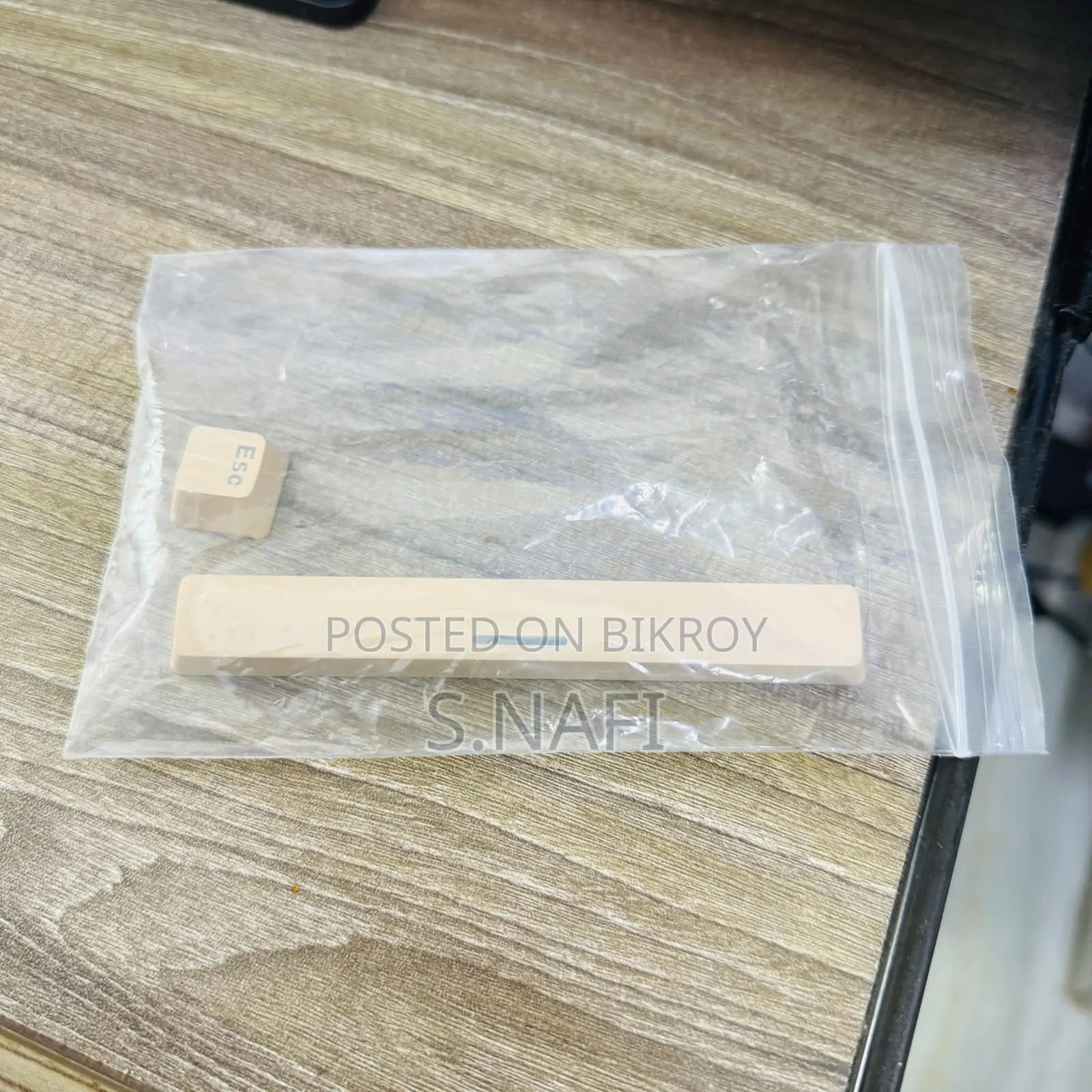 Fantech ATOM PRO83 RGB Mechanical Gaming Keyboard With Cleaning Kit