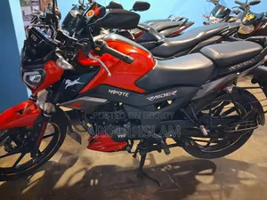 টিভিএস রাইডার ১২৫ ২০২২ লাল