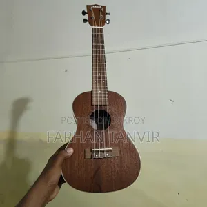 ইউকুলেলে ২৪"