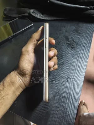 Oppo F1s 64 GB