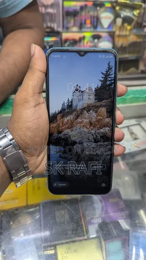Tecno Spark 8C 64 GB Gray