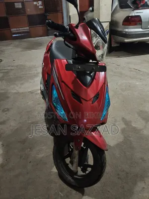হিরো মেস্ত্রো এজ ২০১৯ লাল