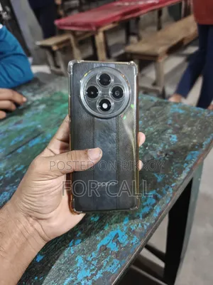 Oppo F27 Pro+ 256 GB Silver