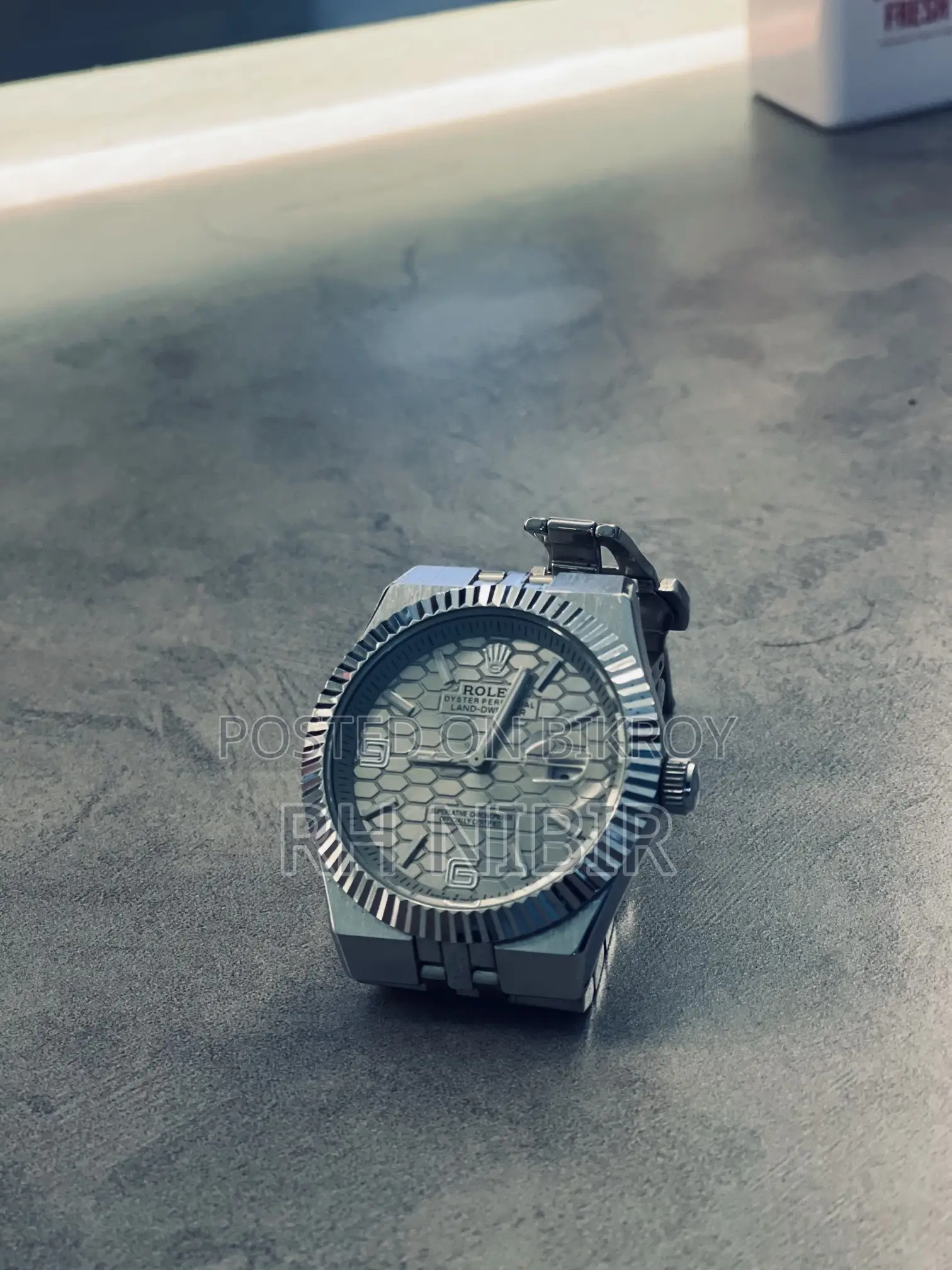 Rolex Land-Dweller: Silver Colour