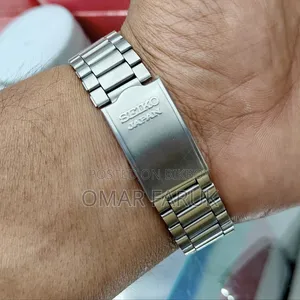 Seiko 5 Automatic Vintage Watch - Gold Dial