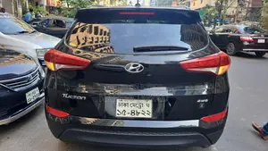 Hyundai Tucson Eco Front-Wheel Drive 2016 Black