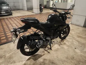 Suzuki Gixxer 2022 Black