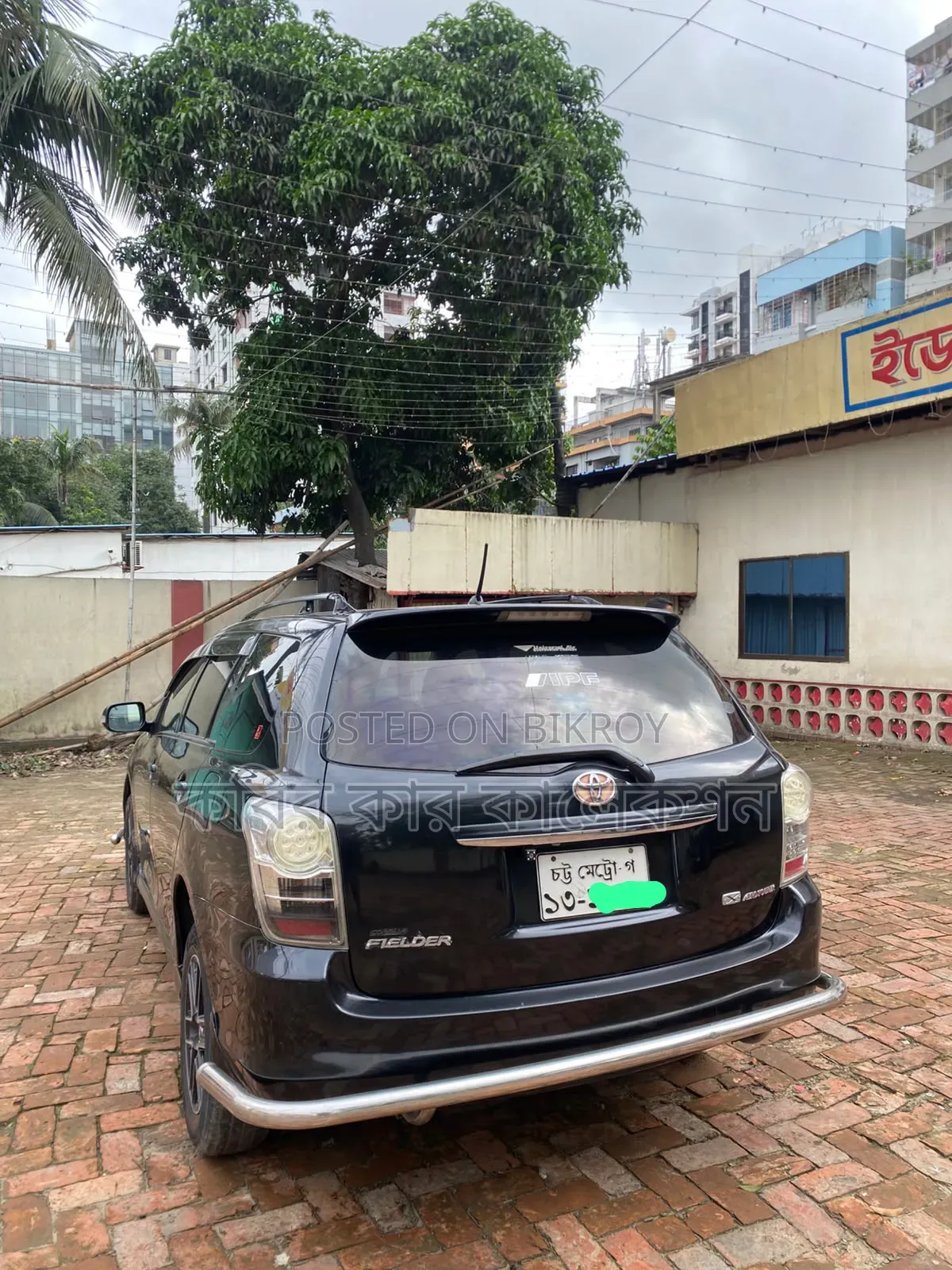 টয়োটা করোল্লা ফিল্ডার ২০১১ কালো