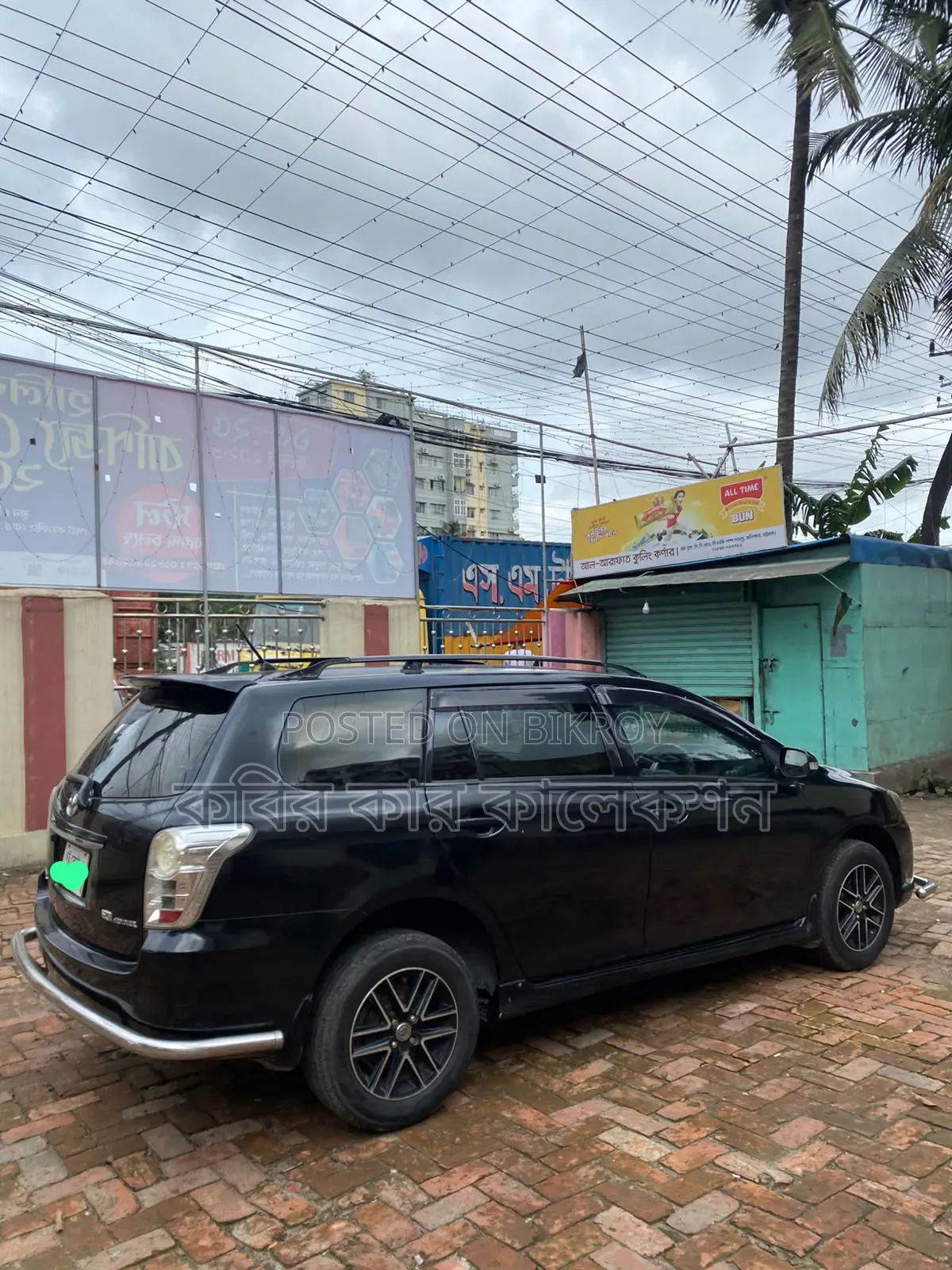 টয়োটা করোল্লা ফিল্ডার ২০১১ কালো