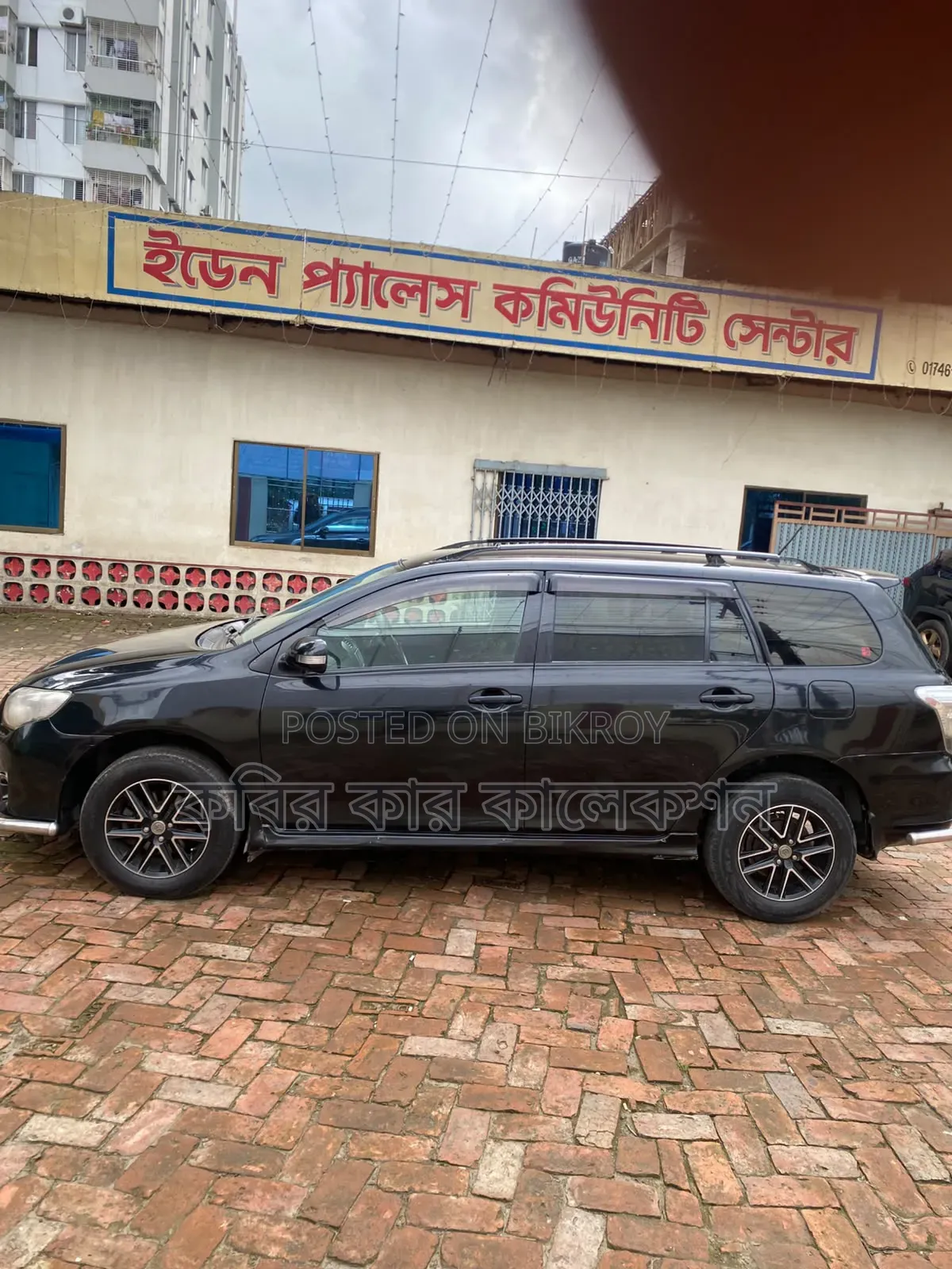 টয়োটা করোল্লা ফিল্ডার ২০১১ কালো