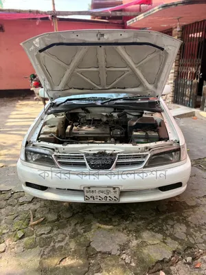 Toyota Carina 2000 Pearl