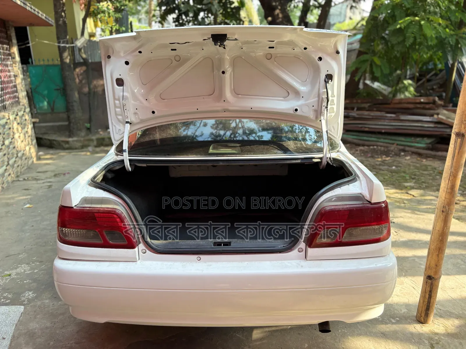Toyota Carina 2000 Pearl