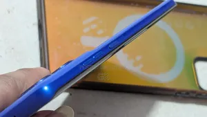 Motorola Moto G85 128 GB Blue