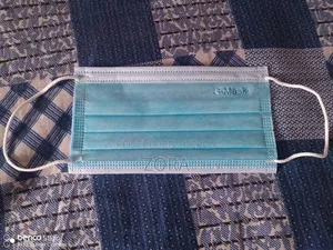 ৩ স্তর বিশিষ্ট সার্জিক্যাল মাস্ক