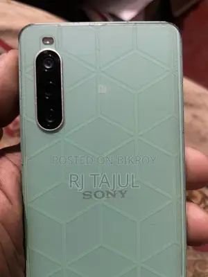 নতুন সনি এক্সপেরিয়া ১০ আইভি ১২৮ জিবি গ্রিন