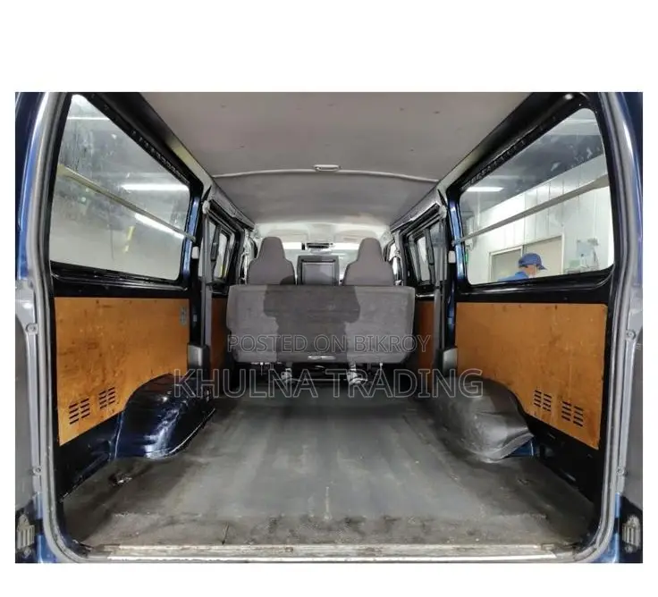 Toyota HiAce 2021 Blue